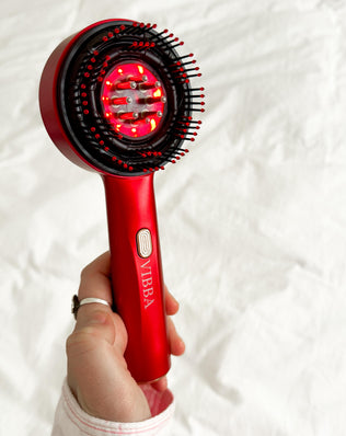 מברשת מעסה לשיקום השיער בשילוב אור אדום